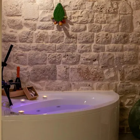 20 Konukevi Conversano